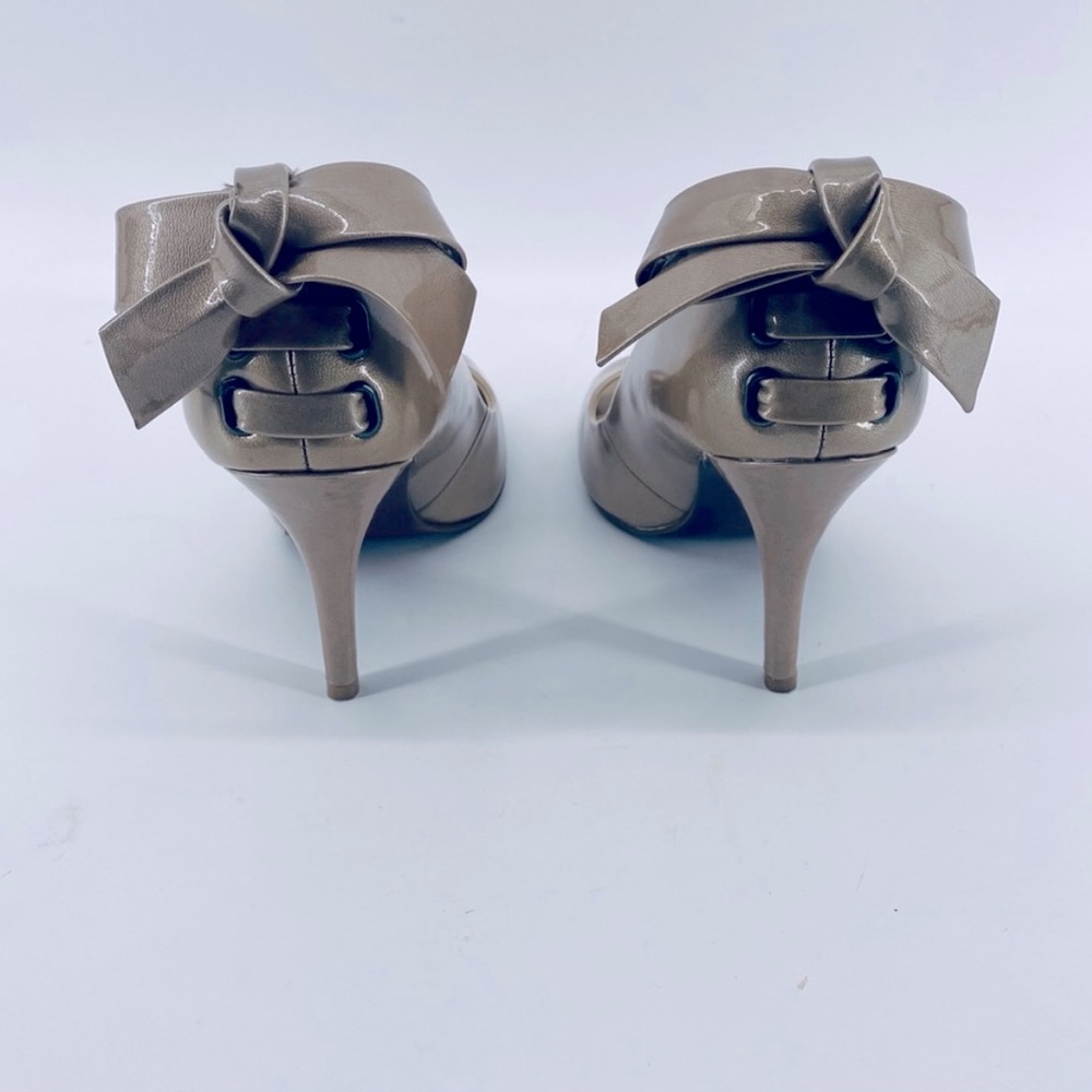 Enzo Angiolini Eamistle Natural Nude Peep Toe Heels a/Ankle Lace Bow - Size 7.5